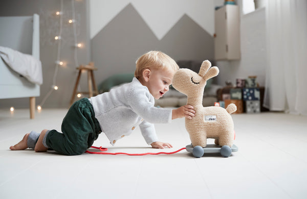 Done by Deer -Pull along 2-in-1 toy Lalee Sand